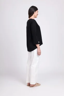 An Eye For Detail Top - Black - F54