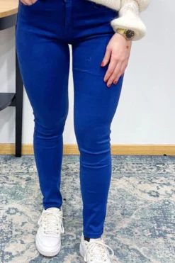 Anna High Rise Jeans - Blue - AL1