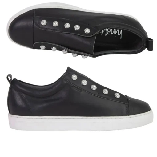Black Pearl Sneaker - HN1