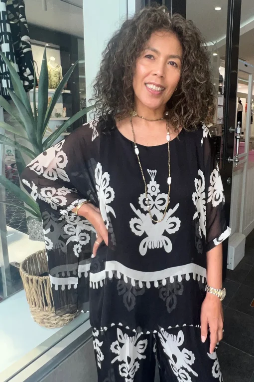Blossom Print Top - Black/White - CG35