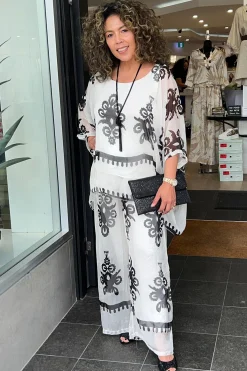 Blossom Print Top - White/Black - CG35