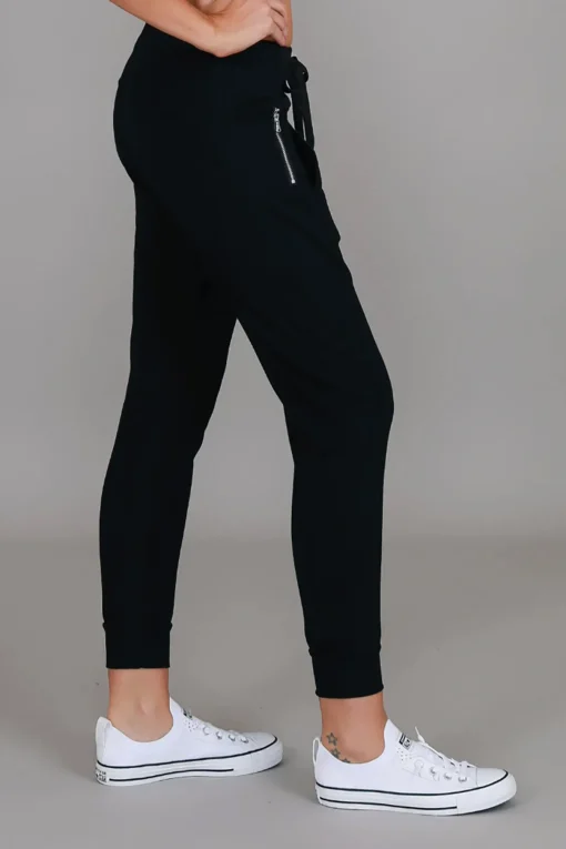 Byron Jogger - Black - RD1