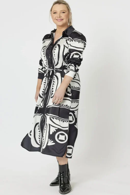 Chic Print Dress - Black - HV36