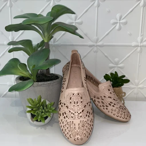 Eornum Flat | Nude | MG1