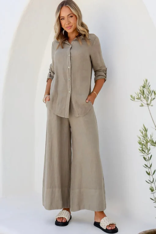 Famosa Shirt - Dune - FA21