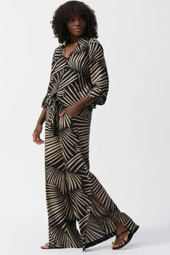 Gauze Tropical Print Top - Black - JR55