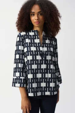 Geometric Trapeze Jacket - Off White/Navy - JR37
