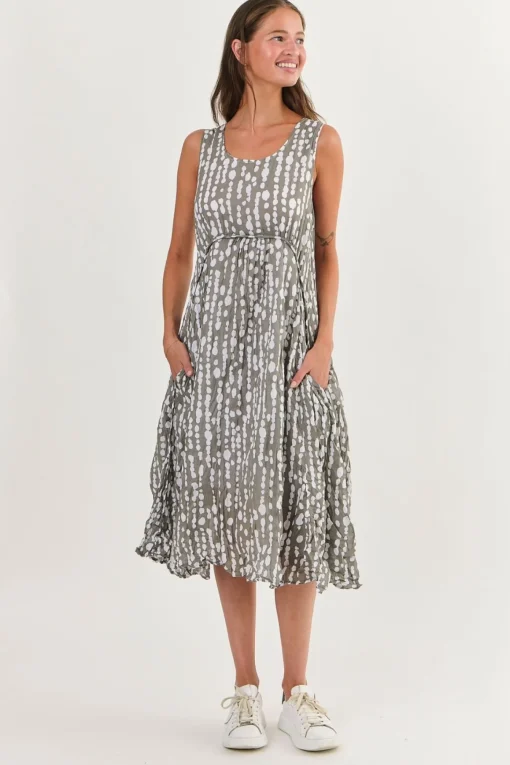 Henley Dress - Caviar Pearl - N11