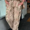 Holly Print Pants - Camel - CG42