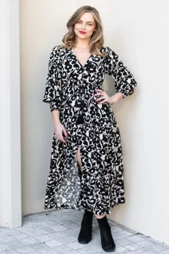 Justice Maxi - Black - SO14