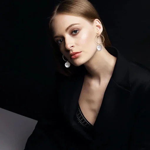 Kathleen Freshwater Pearl - Gold