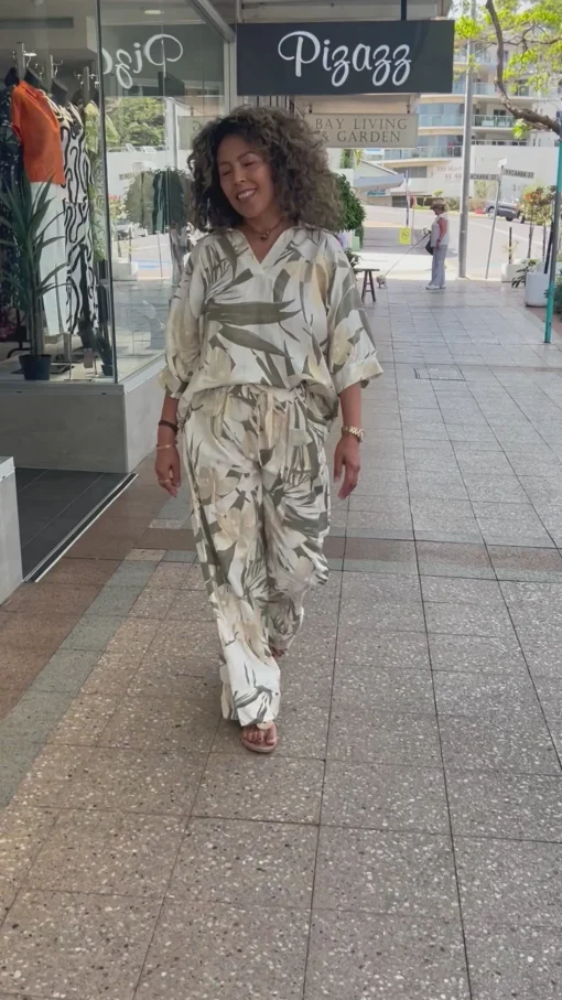 Lucy Print Pants - Khaki/Gold - CG49