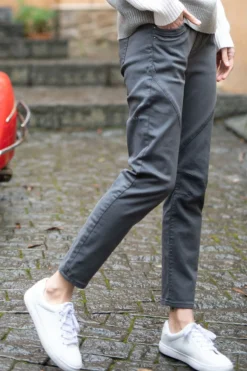 Margo Jogger - Black Sand - MN5