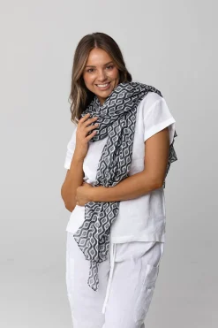 Pegasus Scarf | H63