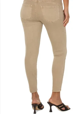 Piper Hugger Jean - AT5