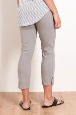 Riveting 7/8 Taper Pant - Pebble - F10