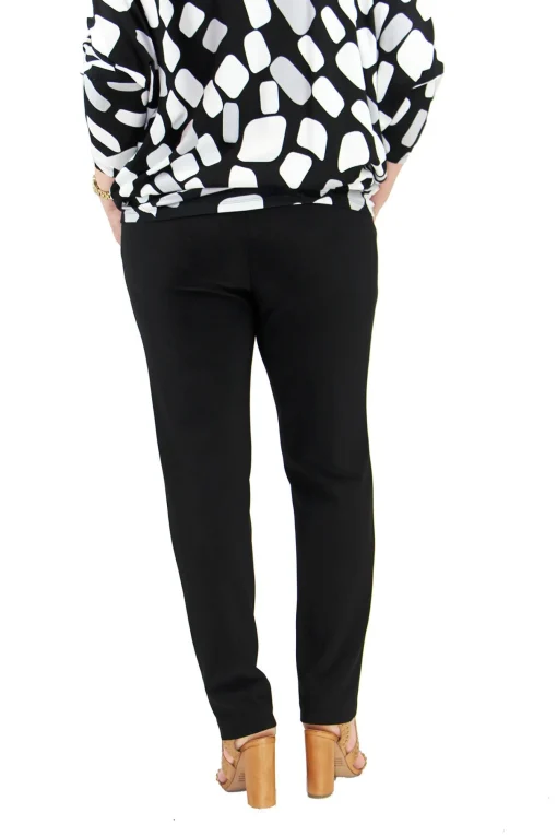Straight Cut Pants - Black - JR10