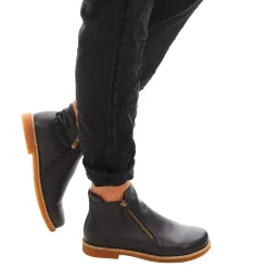 Tallow Leather Boot - Black - RS22