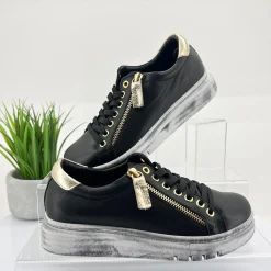 Tatter Sneaker | Black/Gold | RS3
