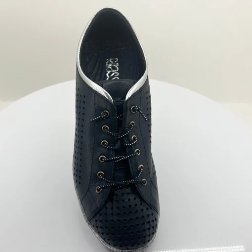 Tatura Leather Sneaker | RS19
