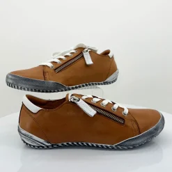 Tess Flat Sneaker | Cognac | RS12