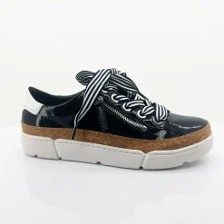 Torayne Navy & White Sneaker - DJ40